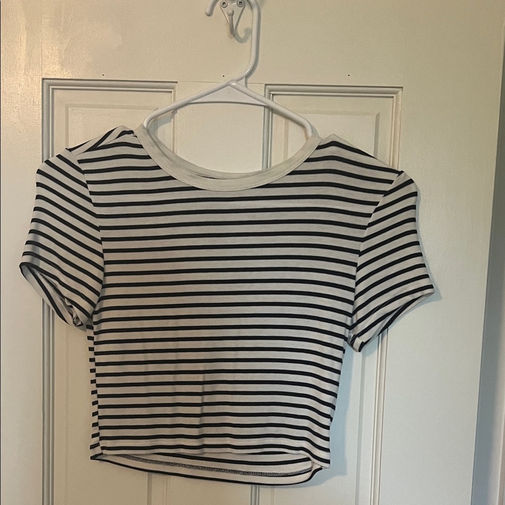 Zara Black and White Striped Short Sleeve Tee